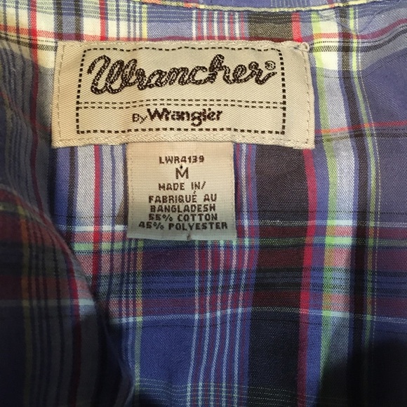 Wrangler Wrancher Western snap shirt. Size Medium - Picture 6 of 8